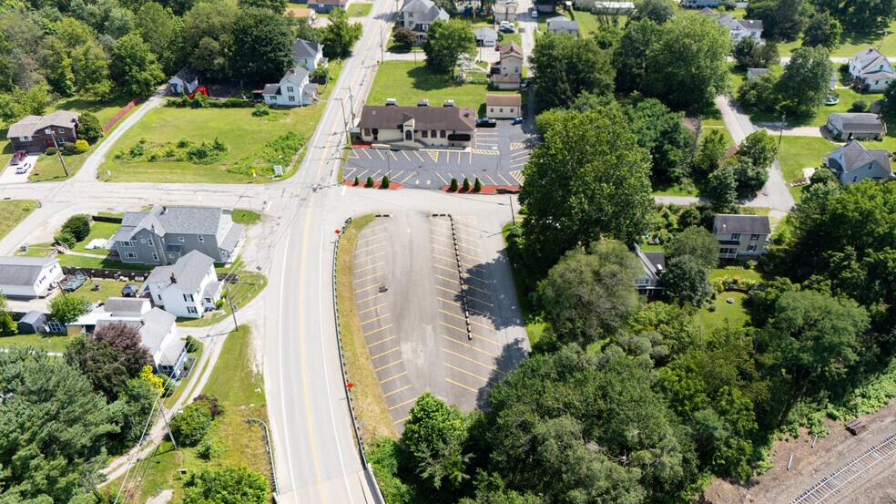 More Photos Of 400 S Center Ave, New Stanton Restaurant For Sale