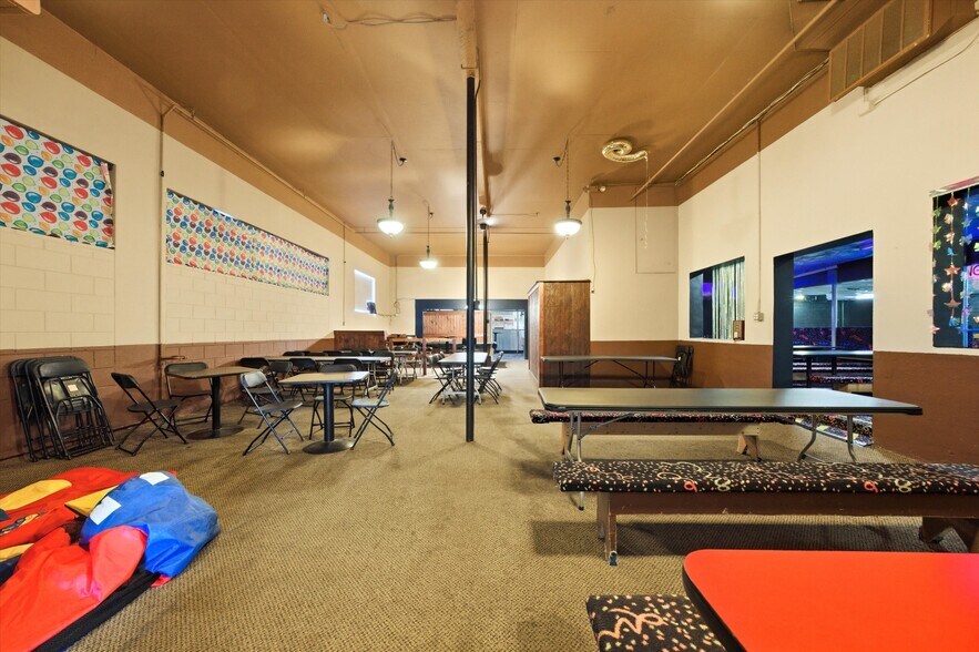 More Photos Of 602 7th St, Prosser Specialty For Sale