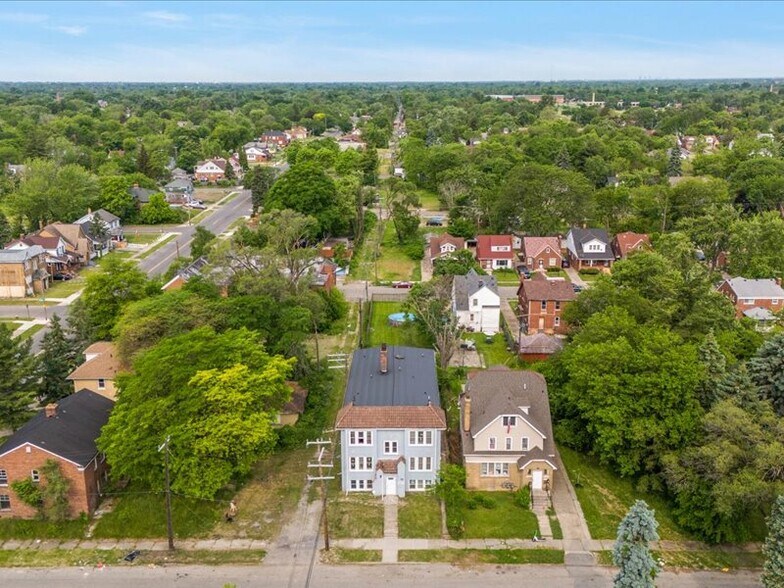 More Photos Of 18037 Pelkey St, Detroit Multifamily For Sale
