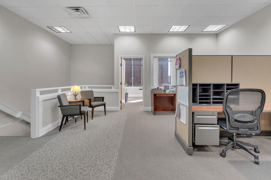 More Photos Of 111 Sunset Ave, Asheboro Office Residential For Sale