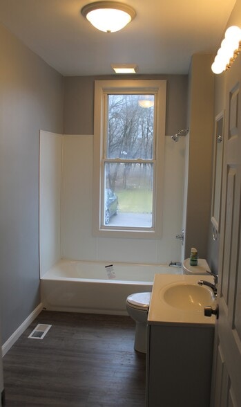 More Photos Of 801 S Mill St, Clio Apartments For Sale