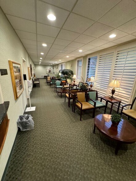 More Photos Of 2300 Wayne Memorial Dr, Goldsboro Office For Sale