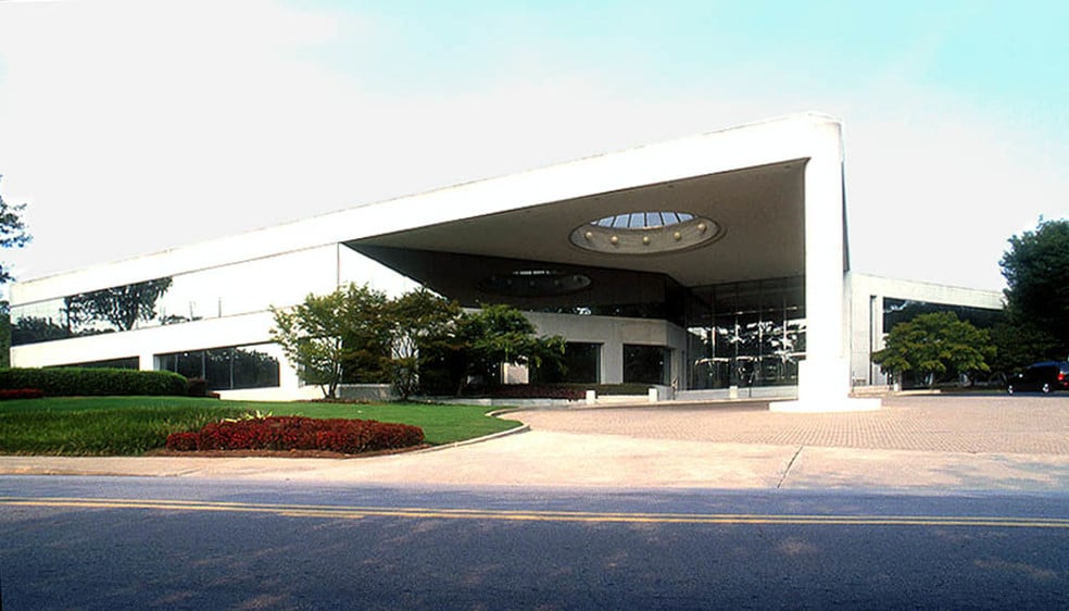 More Photos Of 2060 Mount Paran Rd NW, Atlanta Office For Lease