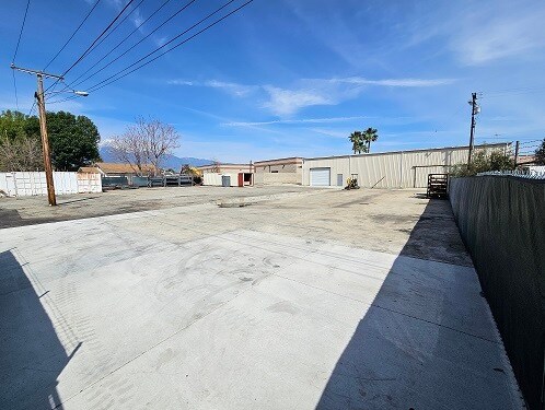 Primary Photo Of 1059 E 8th St, Upland Warehouse For Lease