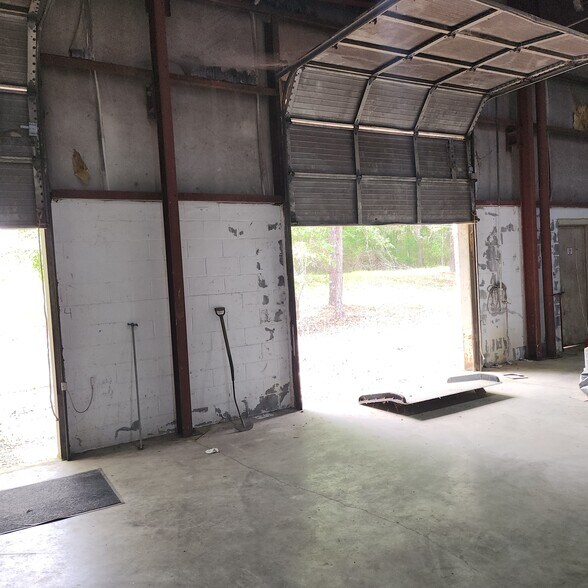 More Photos Of 45 Industrial Blvd, Hurtsboro Industrial For Sale