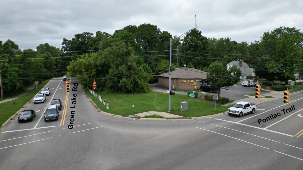 More Photos Of Pontiac Trail, West Bloomfield Land For Sale