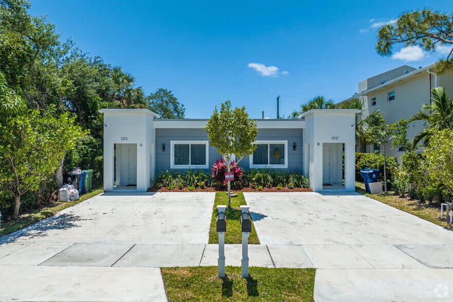 Primary Photo Of 1212 NW 6th Ct, Fort Lauderdale Apartments For Sale