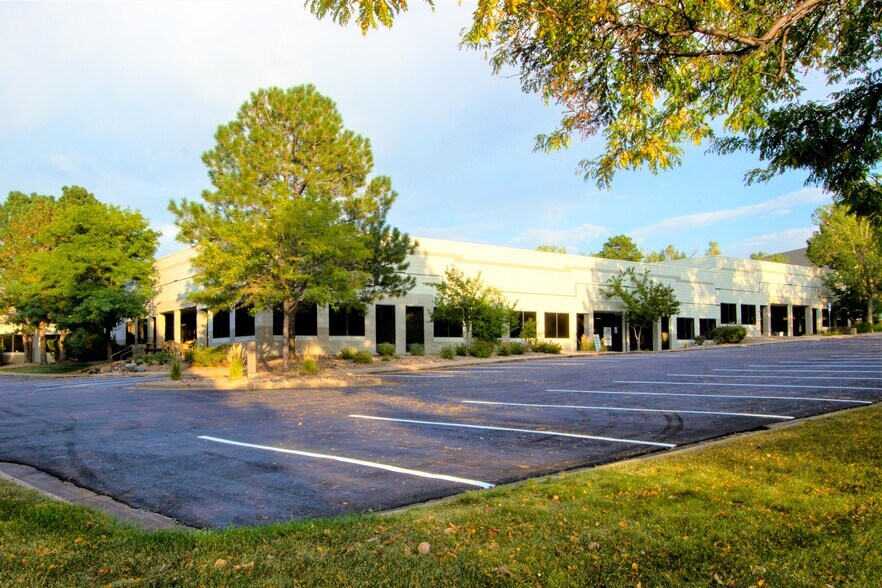 More Photos Of , Broomfield Flex For Sale