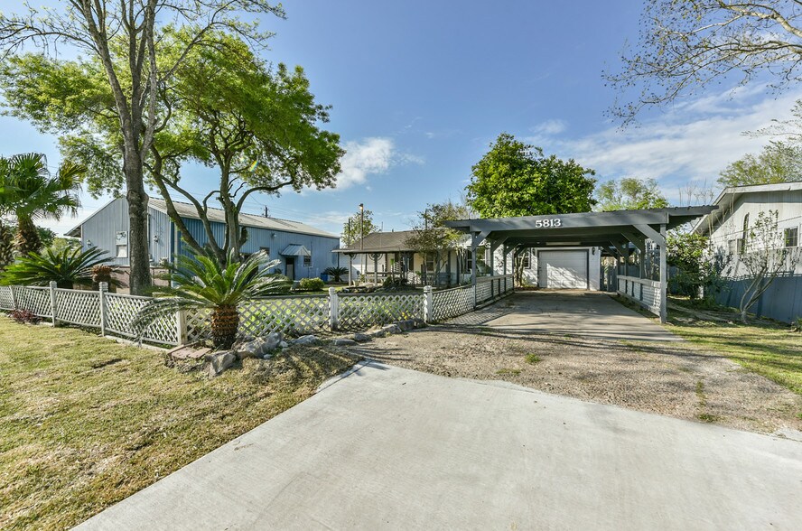 More Photos Of 2745 Wagon Trail Rd, Pearland Auto Repair For Sale