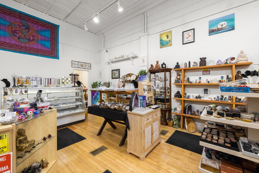 More Photos Of 17 2nd St E, Kalispell Storefront Retail Office For Sale