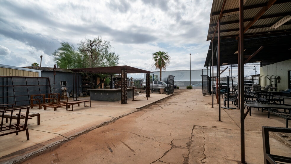 More Photos Of 1810 E Washington St, Phoenix Auto Salvage Facility For Sale