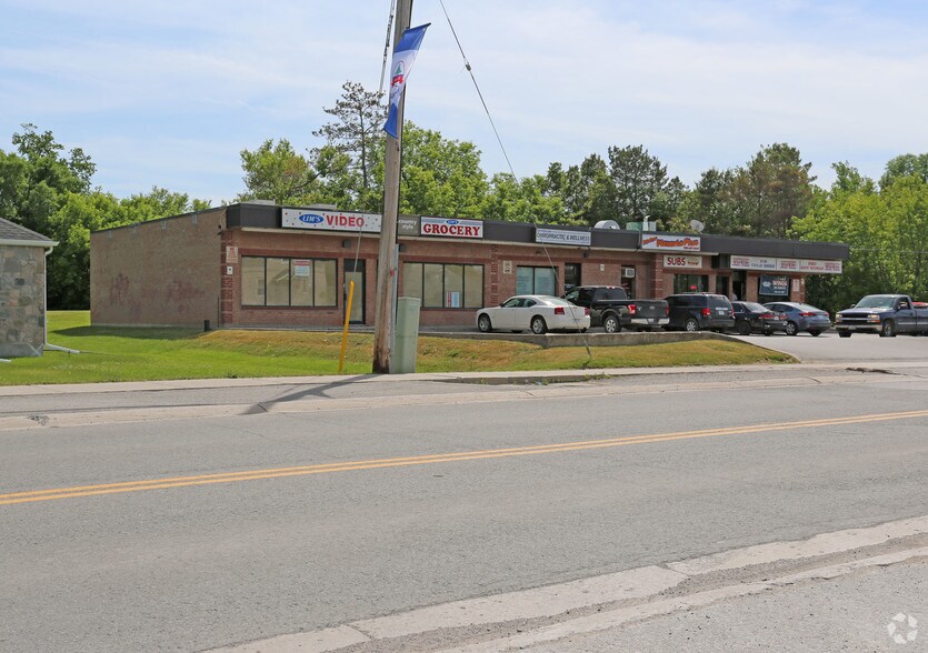 Primary Photo Of 281 Pefferlaw Rd, Georgina General Retail For Lease