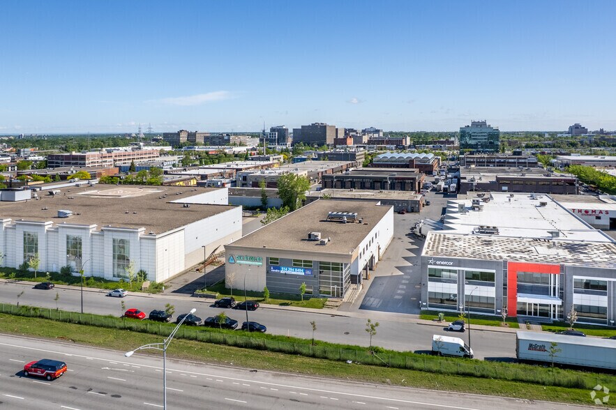 More Photos Of 9195 Rue Jean-Pratt, Montréal Refrigeration Cold Storage For Sale