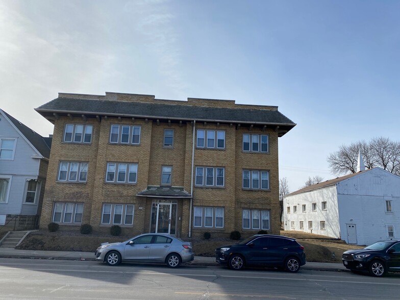 More Photos Of 2767 N Holton St, Milwaukee Apartments For Sale
