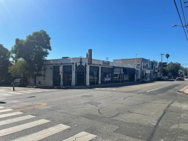 Primary Photo Of 7950-7958 Fountain Ave, West Hollywood Storefront Retail Office For Sale