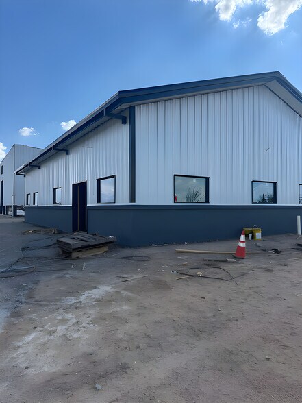 More Photos Of 14372 Rudi Kuefner, Horizon City Industrial For Sale