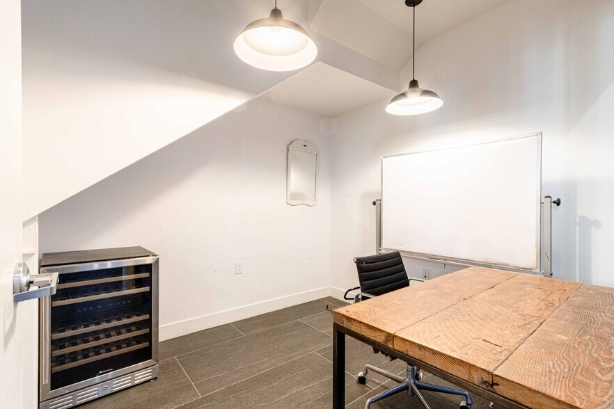 More Photos Of 3359 26th St, San Francisco Storefront Retail Residential For Sale