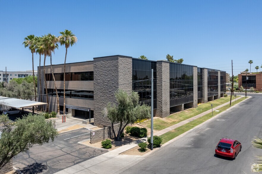 More Photos Of 77 E Thomas Rd, Phoenix Office For Lease
