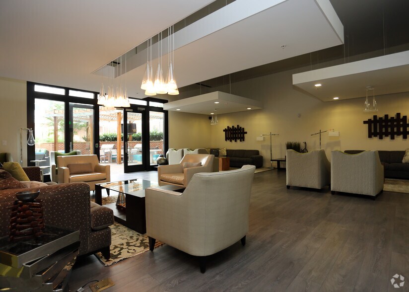 More Photos Of 101 N Wolfe St, Baltimore Apartments For Lease