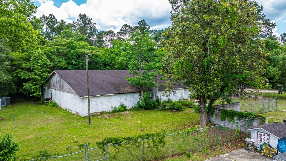 More Photos Of 1267 Trojan Rd, Cross Convenience Store For Sale