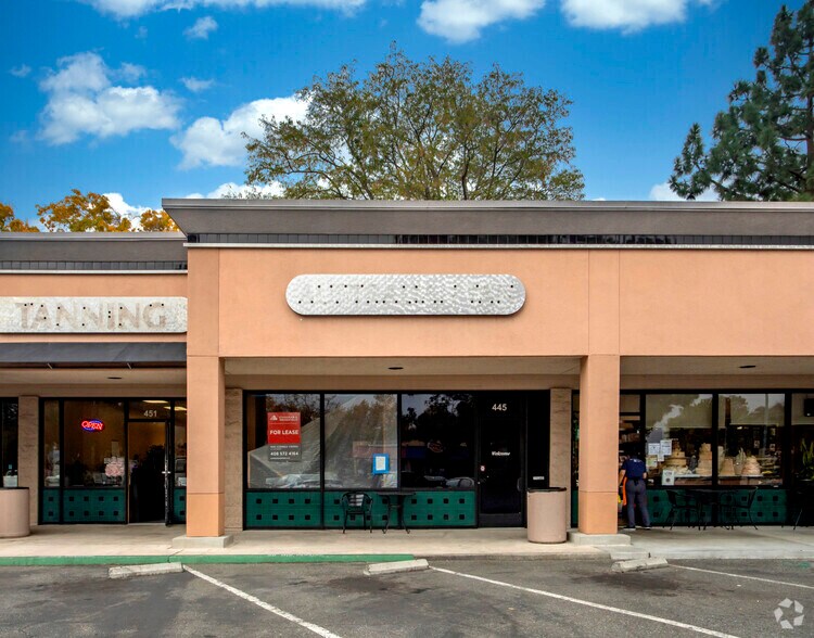 More Photos Of Saratoga Ave @ SWC Saratoga Ave. & Kiely Blvd., San Jose Unknown For Lease