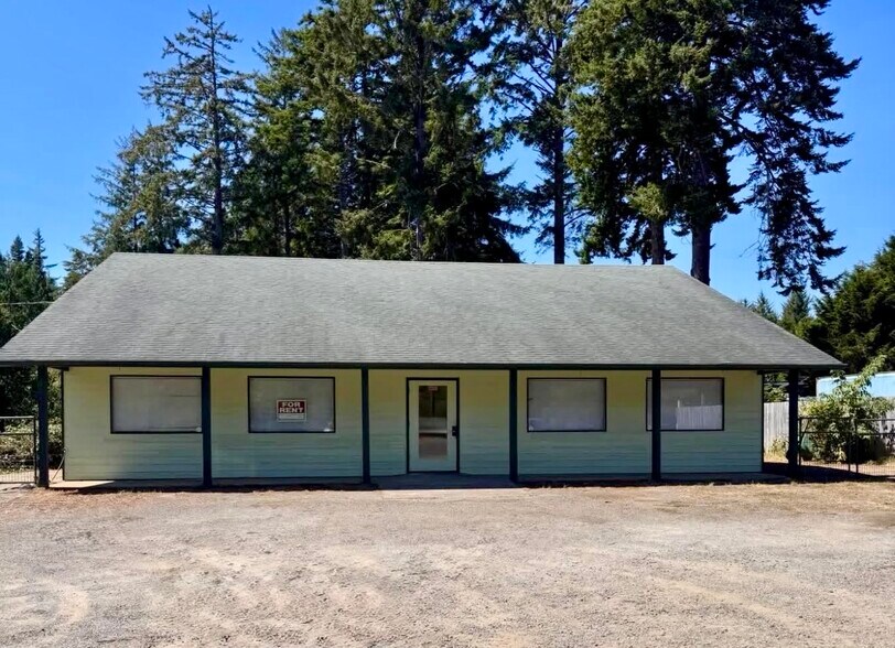 Primary Photo Of 85188 Highway 101, Florence Light Manufacturing For Lease