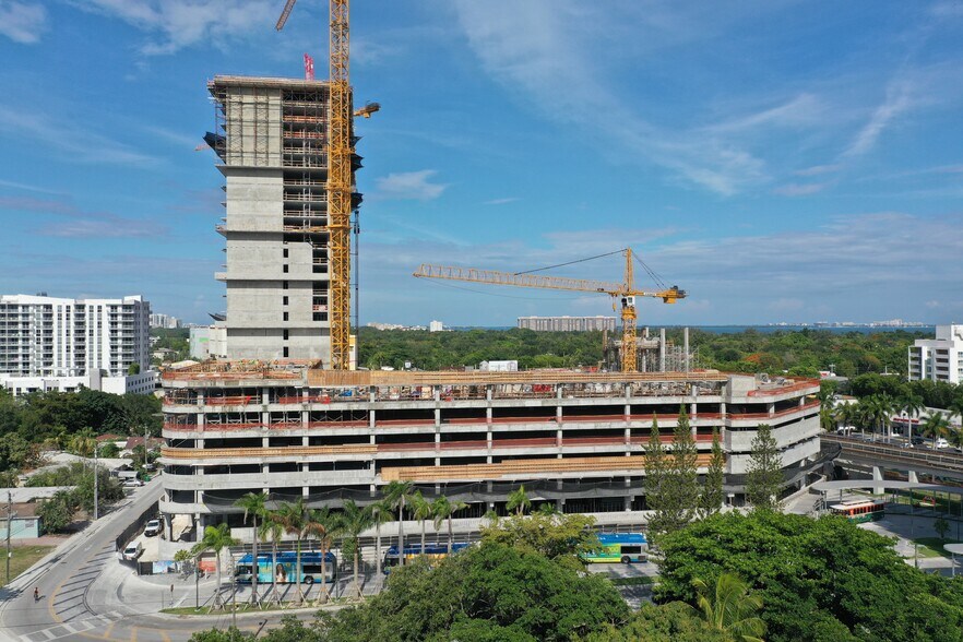 More Photos Of 2718 SW 28th Ln, Miami Unknown For Lease