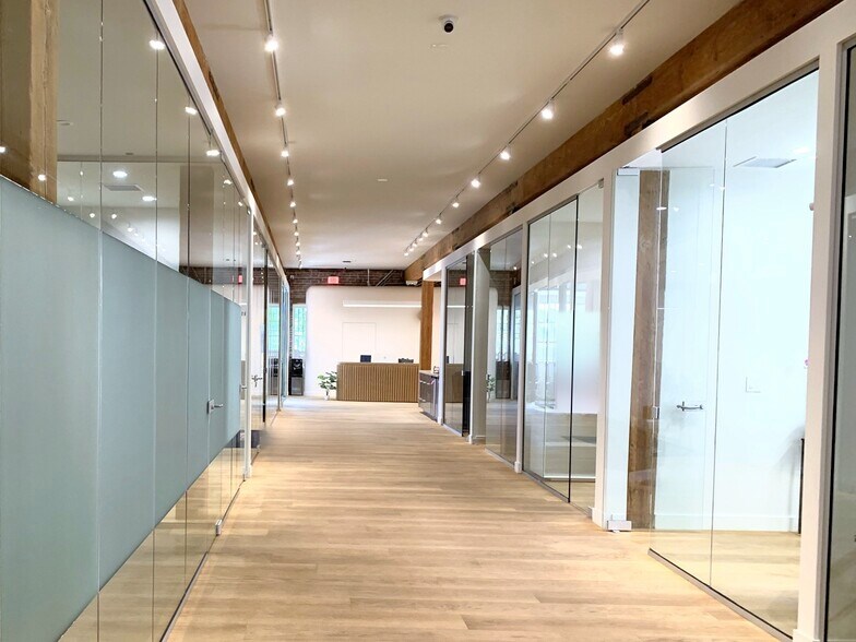 More Photos Of 1327 Willow St, Los Angeles Office For Sale