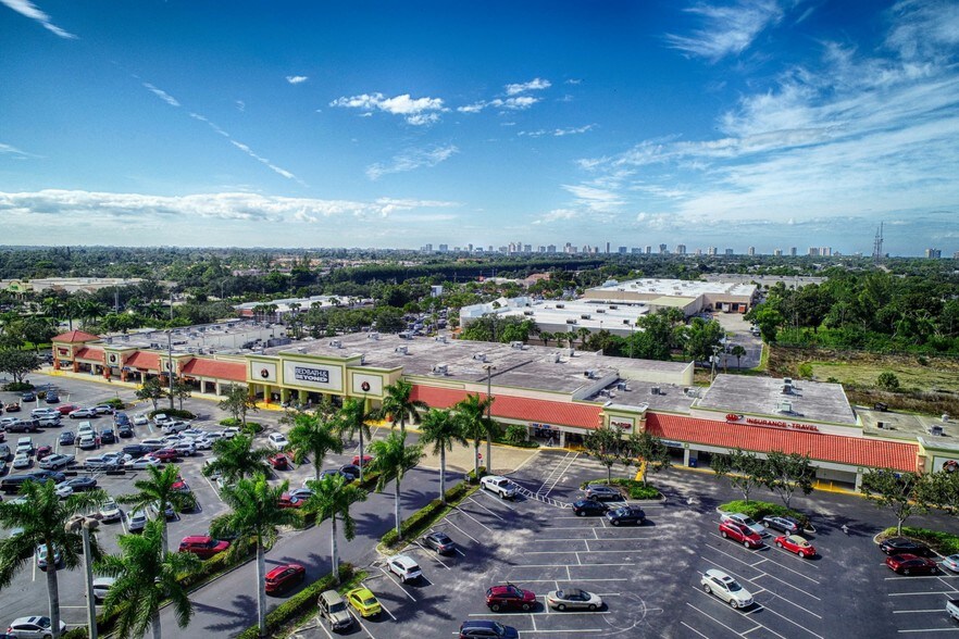 More Photos Of 5311-5461 Airport Pulling Rd N, Naples Unknown For Lease