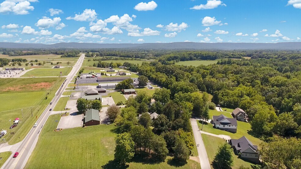 More Photos Of 219 Old Mill Rd, Winchester Office For Sale