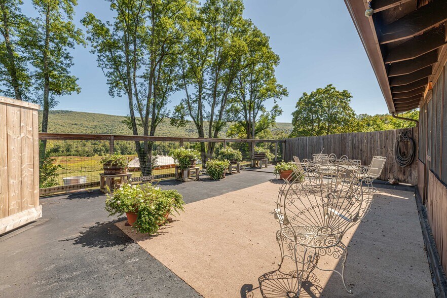 More Photos Of 7 National Park Service Rd, Layton Lodge Meeting Hall For Sale