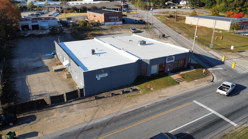 Primary Photo Of 1510 2nd Ave, Opelika Flex For Lease