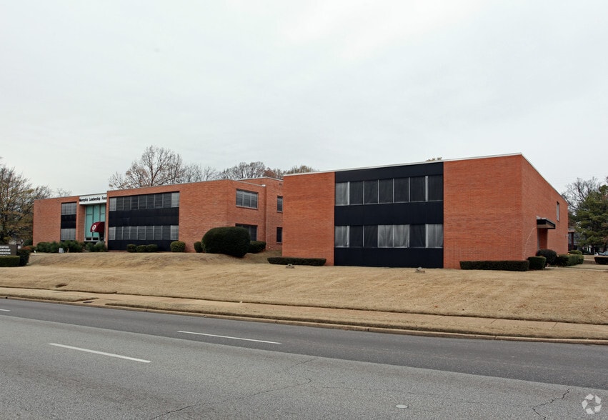 Primary Photo Of 1548-1556 Poplar Ave, Memphis Office For Lease