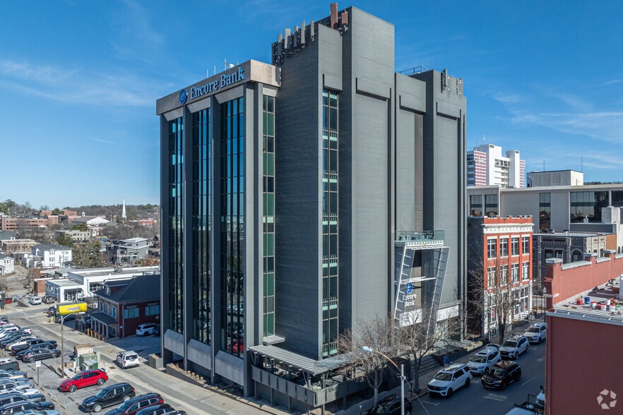 More Photos Of 112 W Center St, Fayetteville Office For Sale
