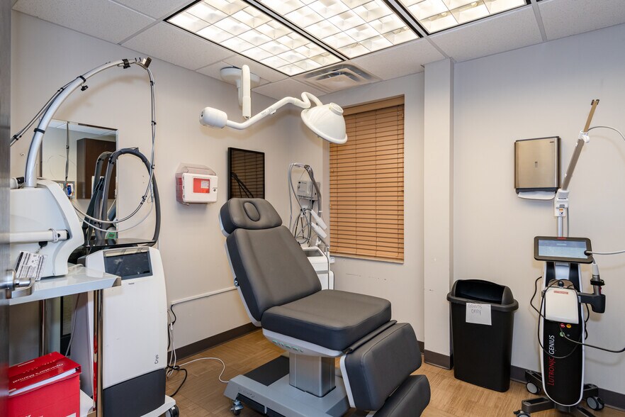 More Photos Of , Mason Office For Sale