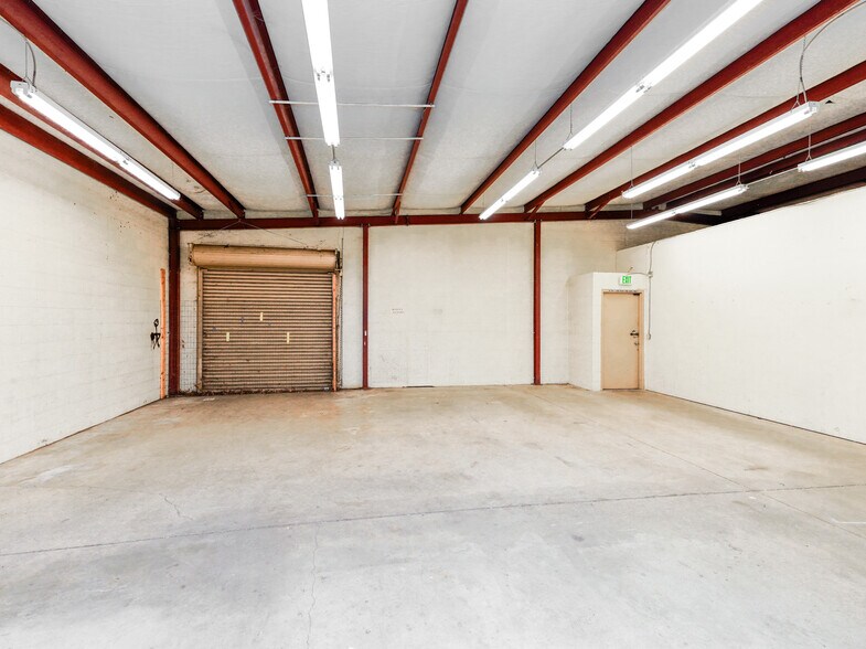 More Photos Of 532 NW 3rd St, Corvallis General Retail For Sale