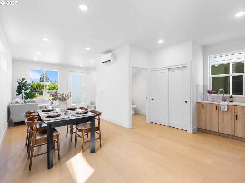 More Photos Of 4380 NE Going St, Portland Multifamily For Sale