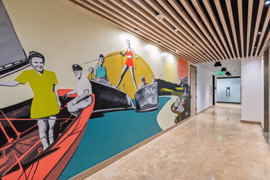 More Photos Of 6301 Gaston Ave, Dallas Office For Lease