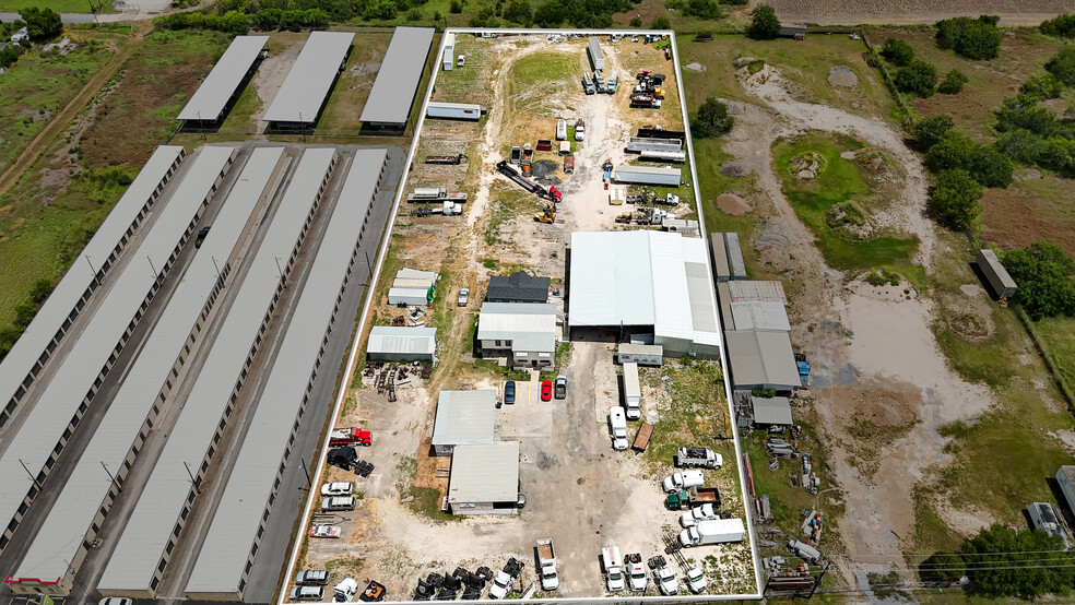 Primary Photo Of 1161 E Expressway 83, San Benito Warehouse For Sale