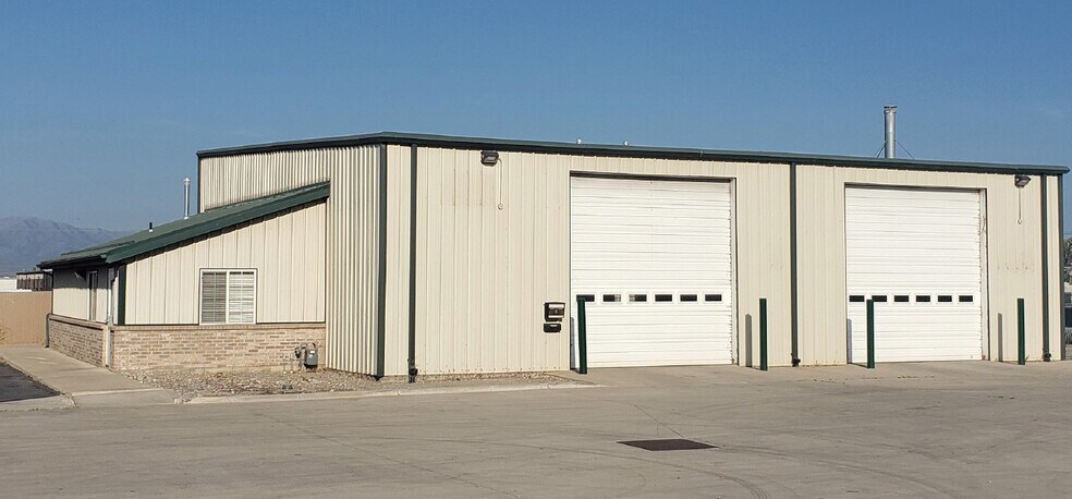 Primary Photo Of 838 S Main St, Pleasant Grove Warehouse For Sale