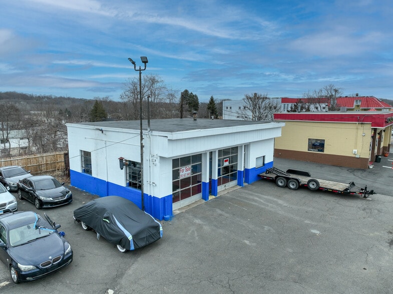 More Photos Of 1091 Boston Post Rd, West Haven Auto Dealership For Sale