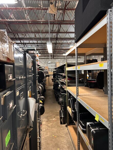 More Photos Of 4661 Chambers Rd, Macon-Bibb Storefront For Sale