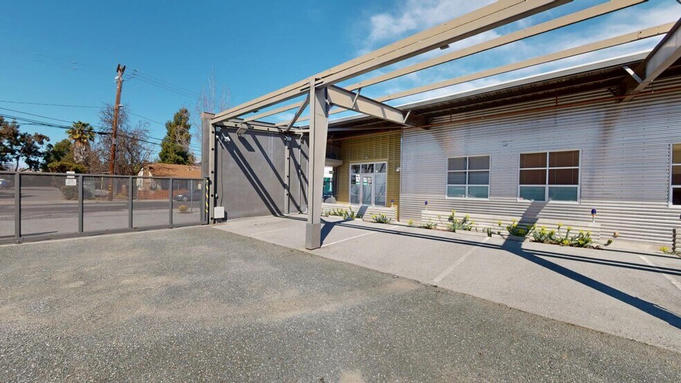 More Photos Of 455 Lambert Ave, Palo Alto Office For Sale