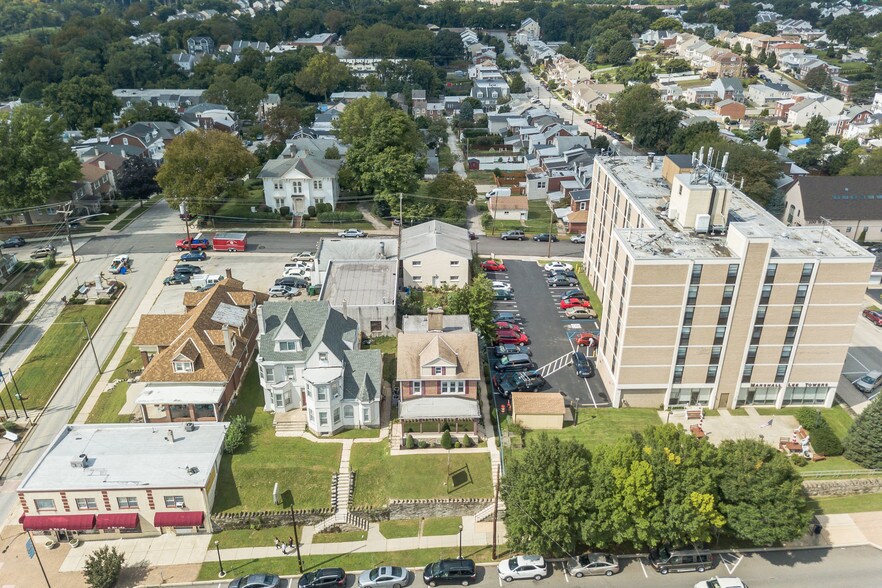 More Photos Of 214 Fayette St, Conshohocken Office Residential For Lease