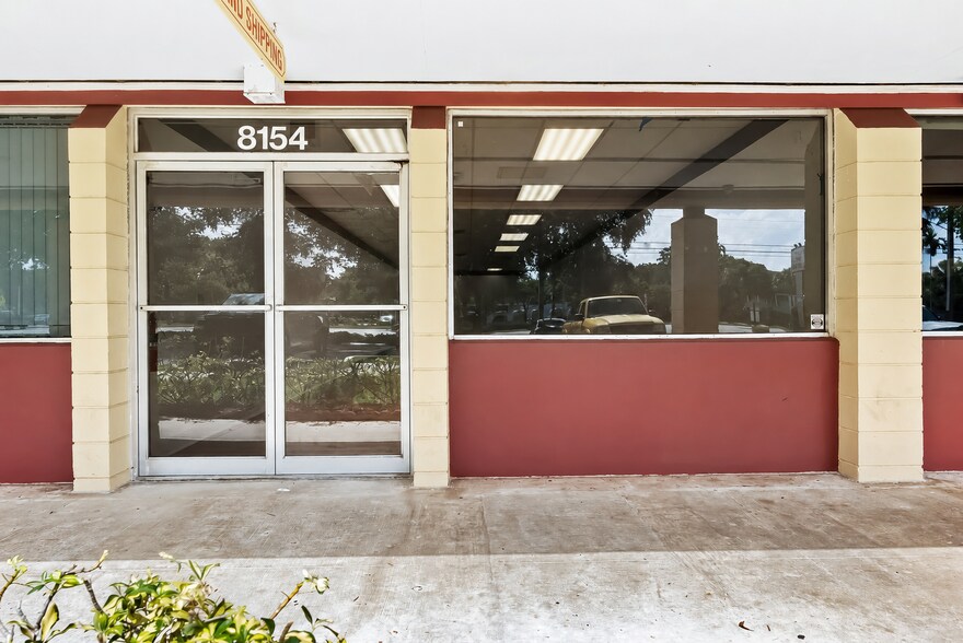 More Photos Of 8106-8186 N University Dr, Tamarac Unknown For Lease