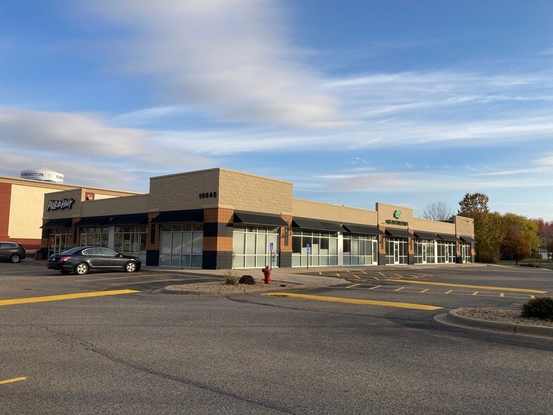 Primary Photo Of 19645 Pilot Knob Rd, Farmington Storefront For Lease