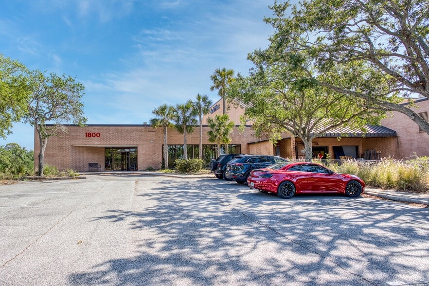 Primary Photo Of 1800 University Pky, Sarasota Warehouse For Sale
