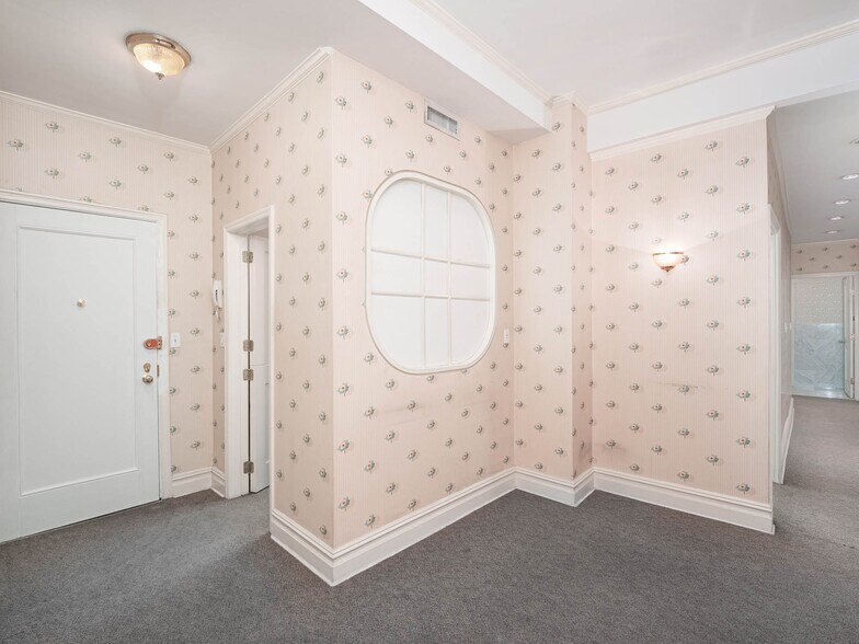 More Photos Of 145 W 86th St, New York Apartments For Sale