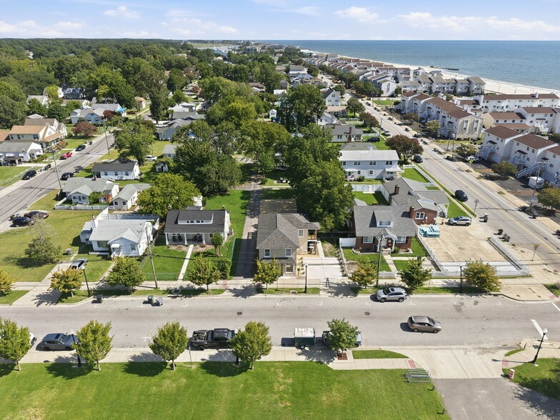 More Photos Of 112 Buckroe Ave, Hampton Storefront Retail Residential For Sale