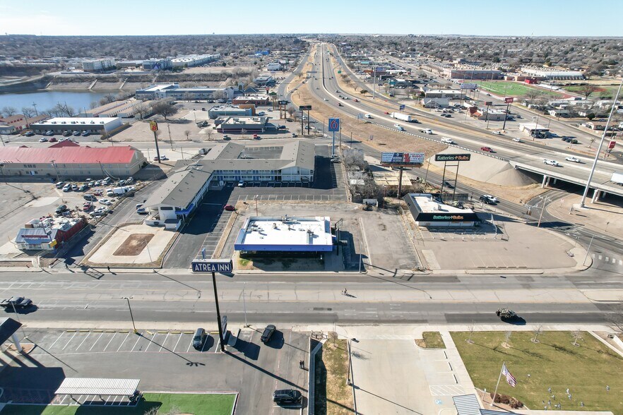 More Photos Of 2028 Paramount Blvd, Amarillo Fast Food For Sale